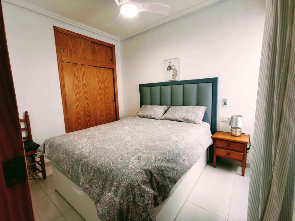 El Sombrero Apartment With Free Wifi Playa Del Cura Torrevieja Zewnętrze zdjęcie